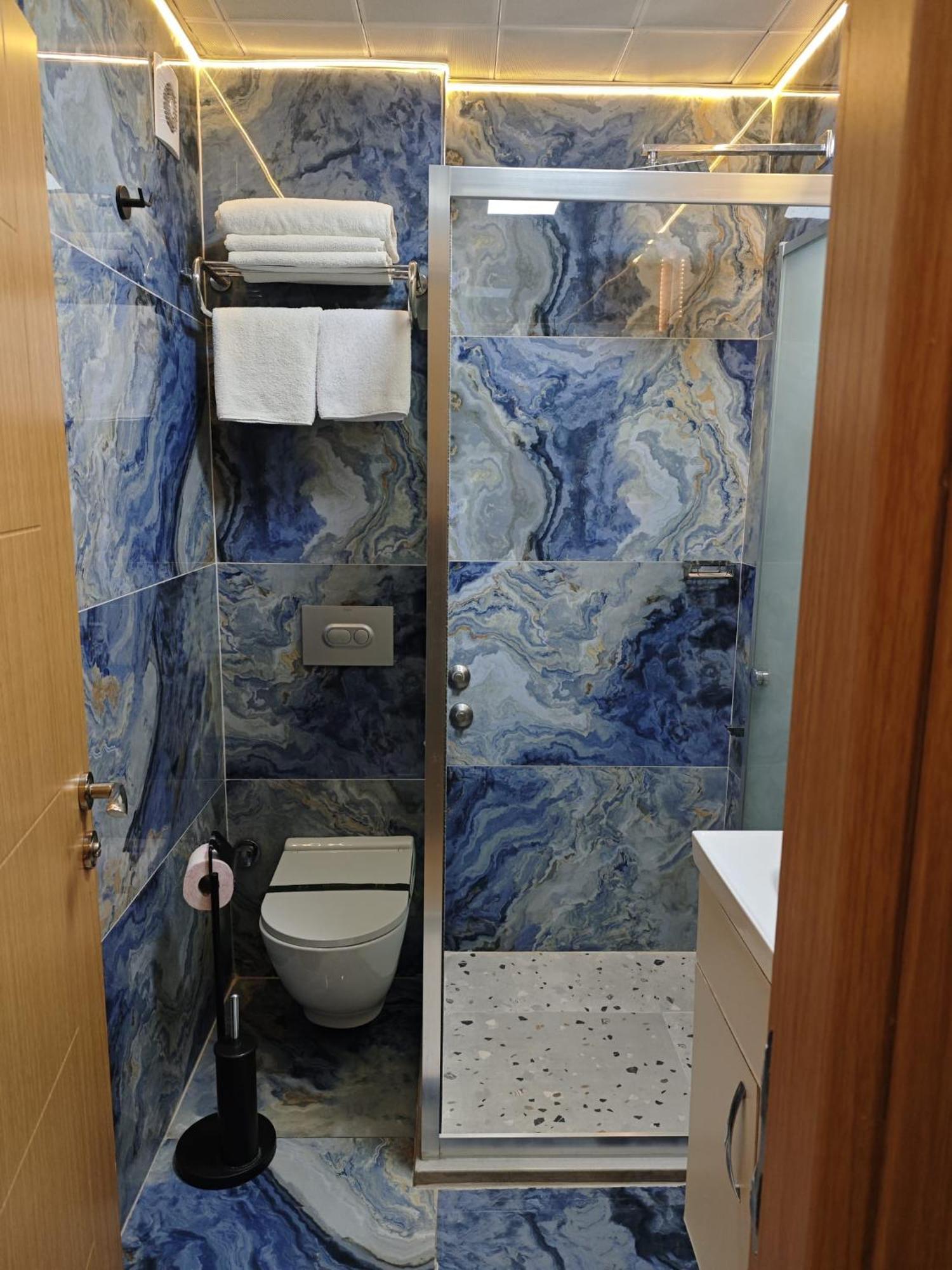 Otel Devman 2*
